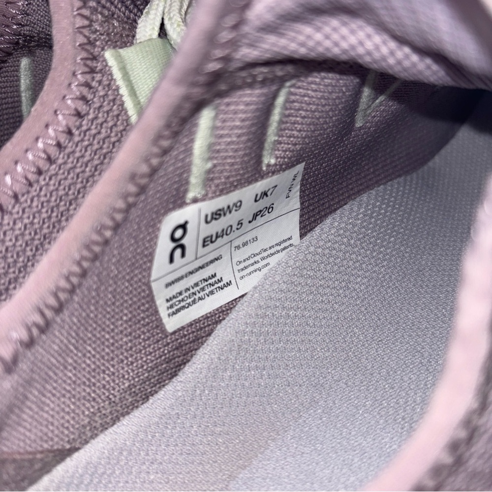 On cloud Cloudeasy Sneaker in Heron & Aloe Size 9 women’s - Picture 4 of 7